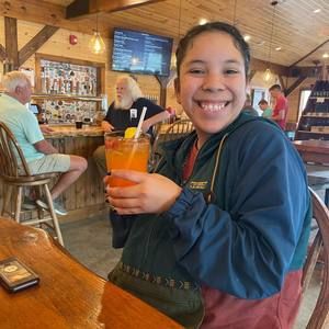 Meet your Posher, Clare